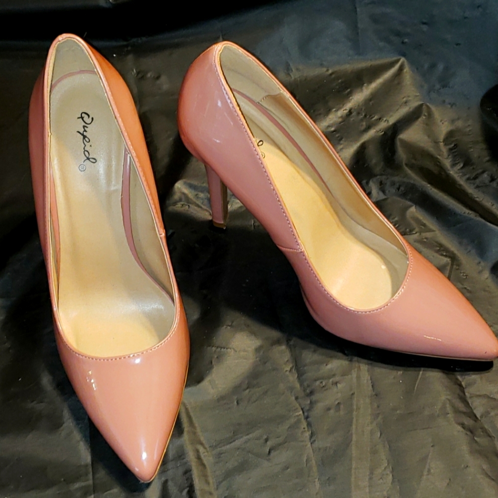 Stilettos size 9 pink